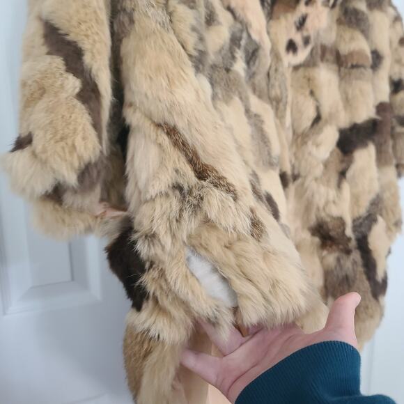 Vintage Rabbit Fur Cape One Size Winners Circle Brown Tan Patchwork Shawl Coat - Picture 11 of 15